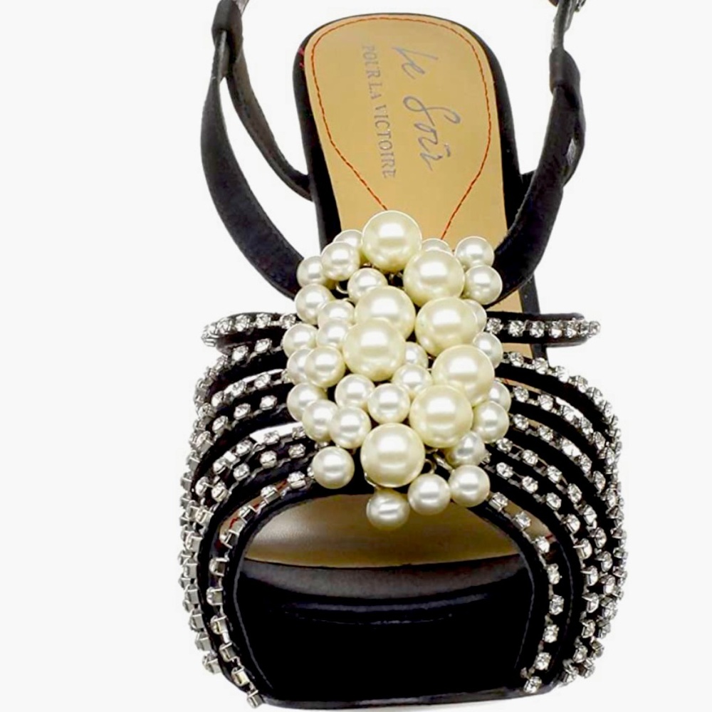 Le Soire Sexy Sandals